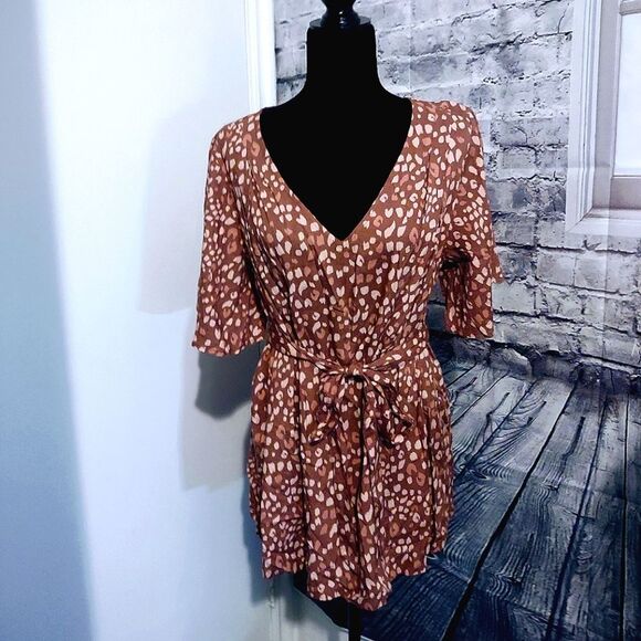 Isabel brand maternity BELTED LEOPARD PRINT TUNIC Size M - Picture 4 of 9